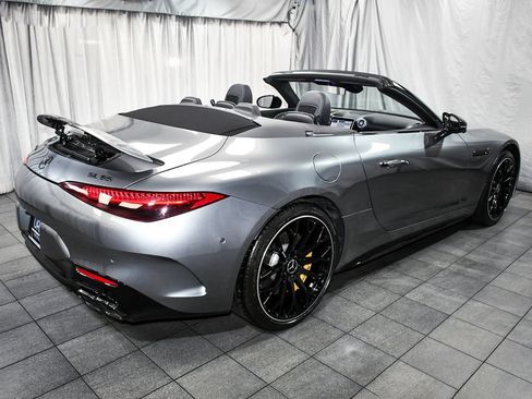 Used 2022 Mercedes-Benz SL 55 AMG 4MATIC w/ AMG Night Package II image 7