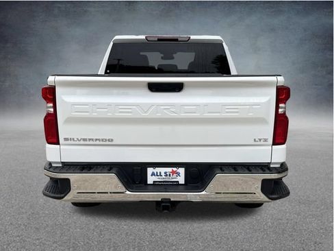 Used 2025 Chevrolet Silverado 1500 LTZ AWD/4WD image 7