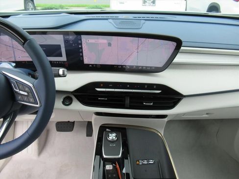 New 2026 Buick Enclave Avenir w/ Super Cruise Package image 19