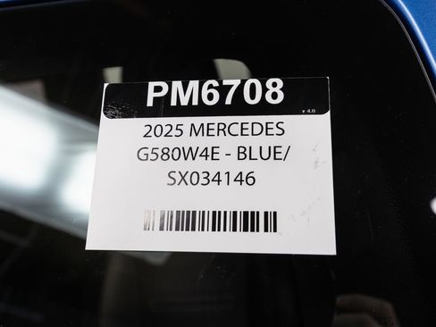 Used 2025 Mercedes-Benz G 580 w/ EQ Technology image 39
