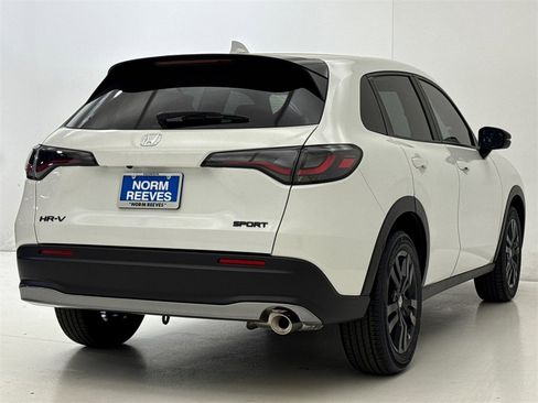 New 2026 Honda HR-V Sport image 7
