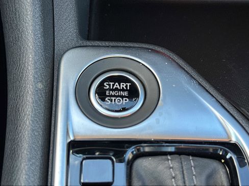 New 2025 Nissan Sentra SV w/ Trunk Package image 15