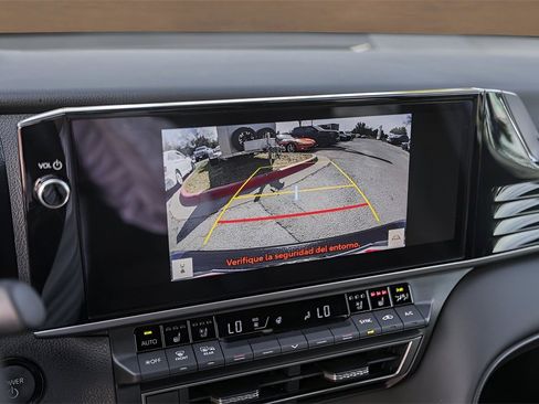 Used 2025 Toyota Camry XSE image 17