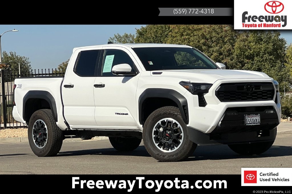 Certified 2026 Toyota Tacoma TRD Off-Road w/ TRD Off Road Premium Package AWD/4WD image 1