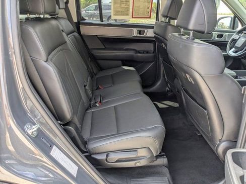 Used 2025 Hyundai Santa Fe SEL AWD/4WD image 27