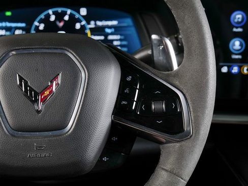 Used 2023 Chevrolet Corvette Stingray Preferred Cpe w/ Z51 Performance Package RWD image 18