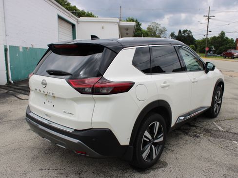 Certified 2023 Nissan Rogue SL w/ SL Premium Package AWD/4WD image 8