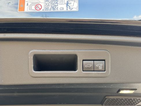 Certified 2026 Toyota 4Runner Limited AWD/4WD image 7