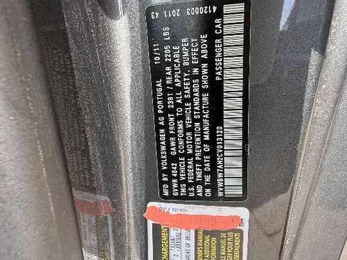 Used 2012 Volkswagen Eos Komfort FWD image 42
