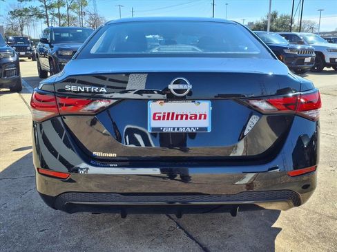 Used 2024 Nissan Sentra S image 22