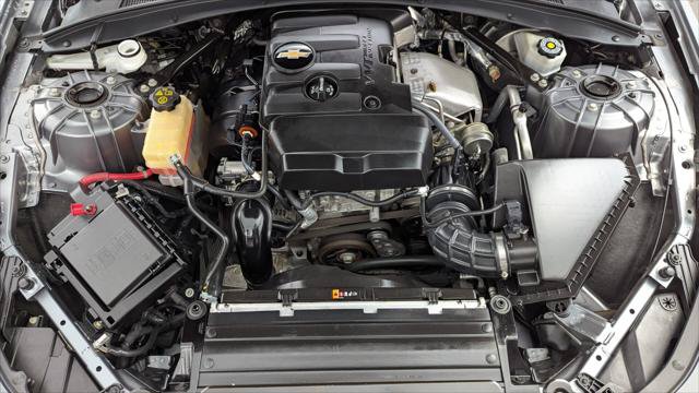 Used 2019 Chevrolet Camaro LT RWD image 27