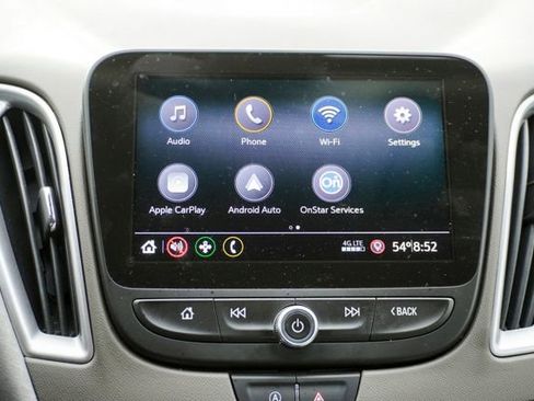 Used 2020 Chevrolet Malibu LS image 14