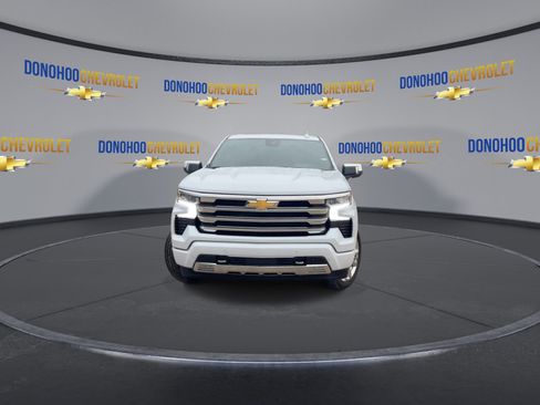 New 2026 Chevrolet Silverado 1500 High Country AWD/4WD image 6