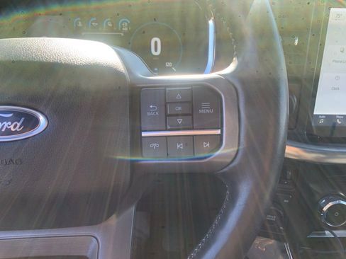 Used 2022 Ford F150 Lariat w/ Equipment Group 502A High image 18