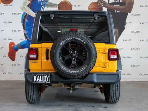 Used 2021 Jeep Wrangler Unlimited Sport image 22