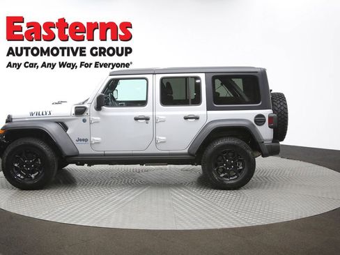 Used 2023 Jeep Wrangler Unlimited w/ Cold Weather Group image 62