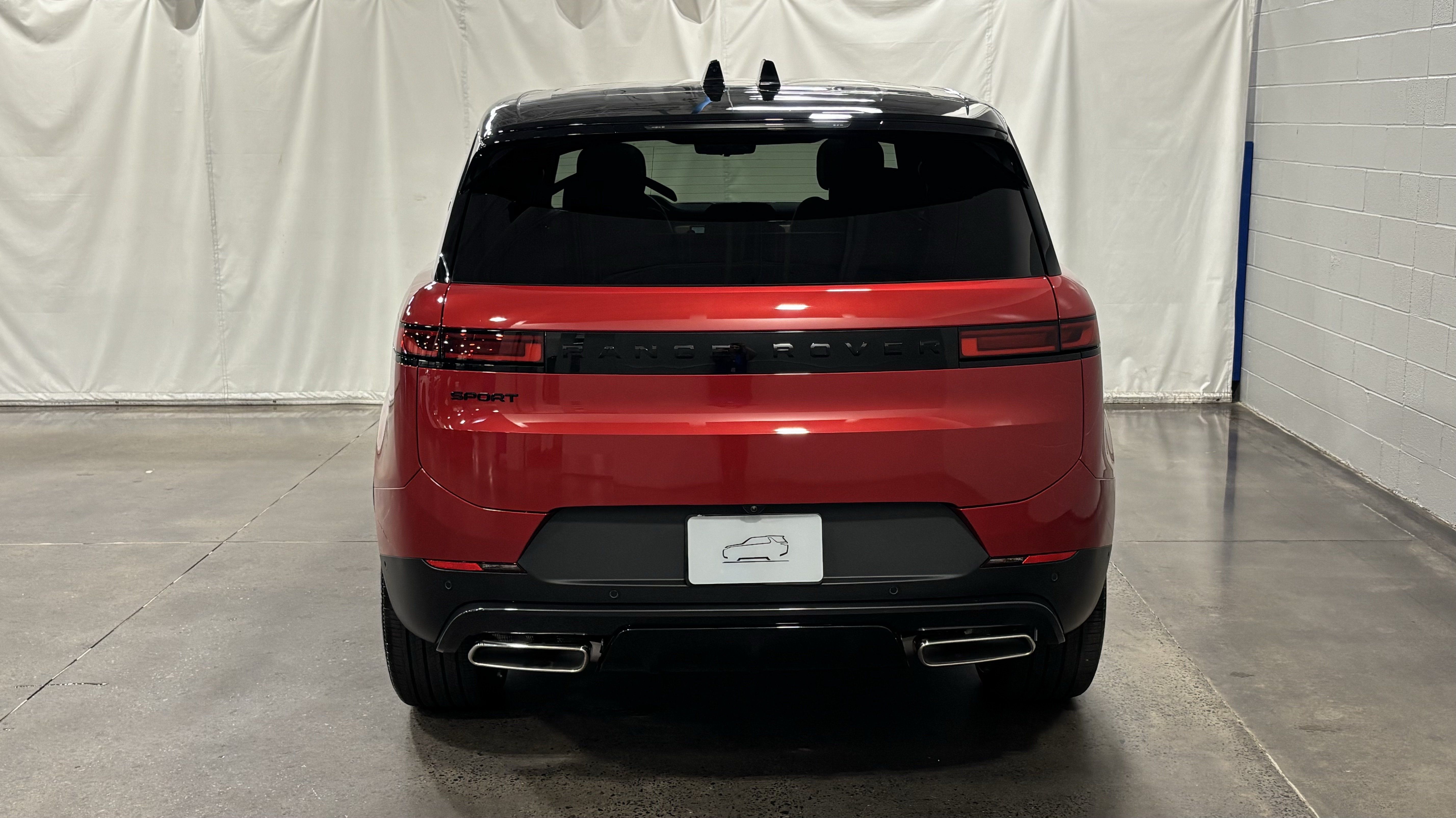 New 2026 Land Rover Range Rover Sport SE AWD/4WD image 8