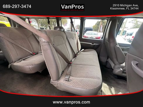 Used 2018 Chevrolet Express 3500 LT w/ LT Preferred Equipment Group image 13