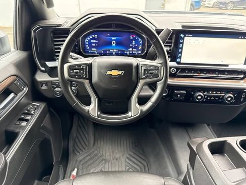 Used 2024 Chevrolet Silverado 3500 LT w/ Safety Package AWD/4WD image 17