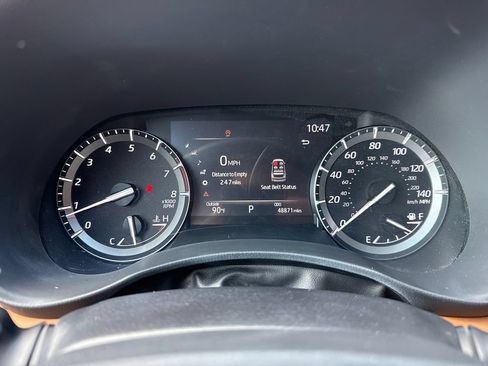 Used 2021 Toyota Highlander Platinum AWD/4WD image 16