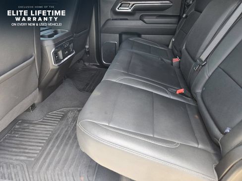 Used 2024 Chevrolet Silverado 2500 LTZ w/ LTZ Convenience Package AWD/4WD image 28