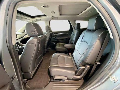 Used 2020 Buick Enclave Avenir w/ Avenir Technology Package AWD/4WD image 22