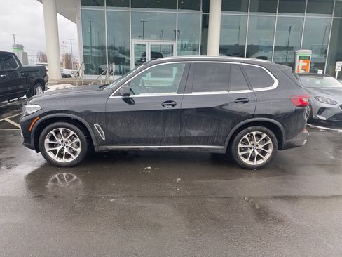 Used 2023 BMW X5 xDrive40i w/ Premium Package image 8