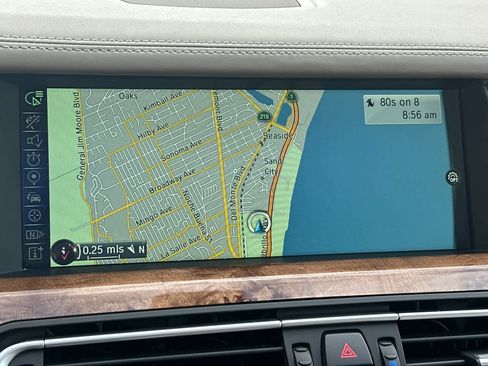 Used 2013 BMW 750Li image 20