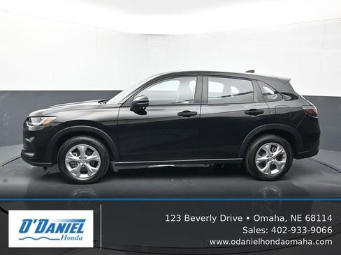 Used 2024 Honda HR-V LX image 2