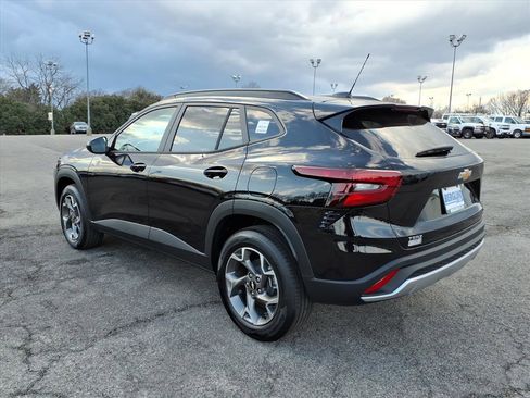 New 2026 Chevrolet Trax LT w/ Driver Confidence Package image 5