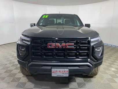 Used 2025 GMC Canyon Elevation