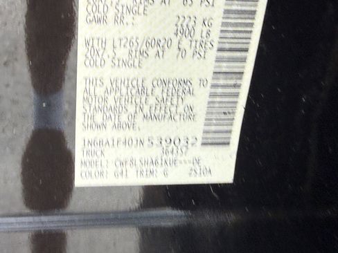 Used 2018 Nissan Titan SV w/ SV Convenience Package image 31