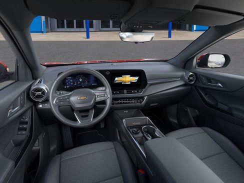 New 2026 Chevrolet Equinox LT w/ Convenience Package II image 16