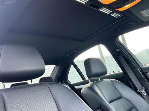 Used 2008 Mercedes-Benz C 300 Sport image 13