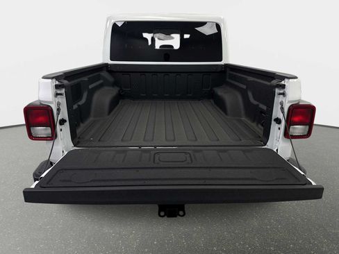 New 2026 Jeep Gladiator Sport AWD/4WD image 20