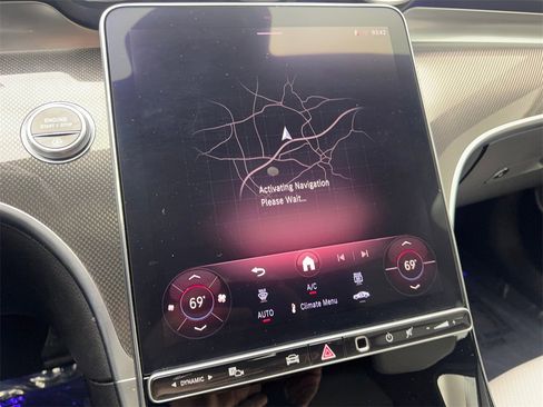 Used 2025 Mercedes-Benz C 300 Sedan image 59