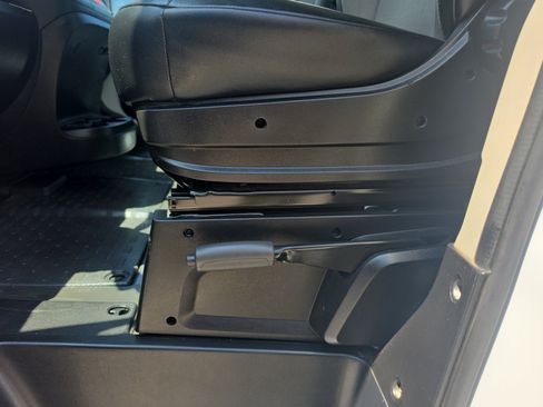 Used 2021 RAM ProMaster 2500 FWD image 12