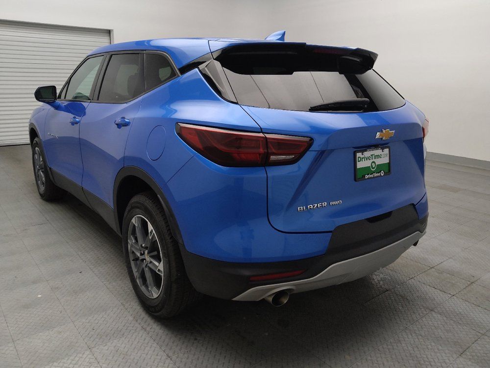 Used 2025 Chevrolet Blazer LT AWD/4WD image 5