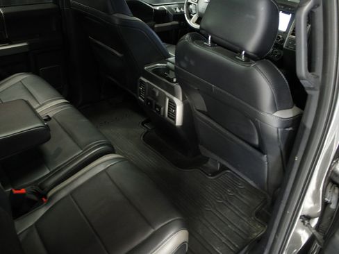 Used 2018 Ford F150 Raptor w/ Equipment Group 802A Luxury image 45