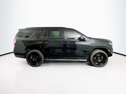 Used 2021 Chevrolet Tahoe Z71 w/ Z71 Signature Package image 10