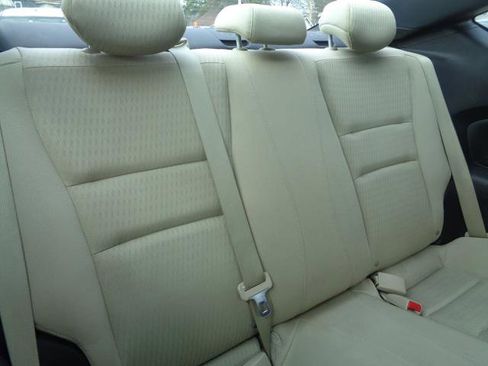 Used 2016 Honda Accord EX image 16