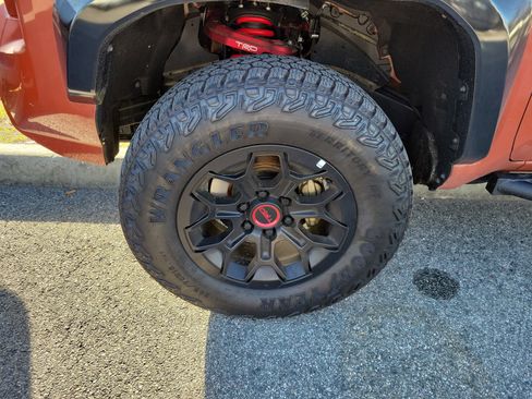 Used 2024 Toyota Tacoma TRD Pro image 26