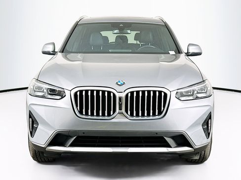 Used 2024 BMW X3 xDrive30i w/ Convenience Package image 2