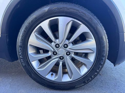 Used 2018 Buick Encore Preferred image 10