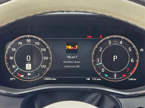 Used 2024 Jaguar F-PACE R-Dynamic S image 10