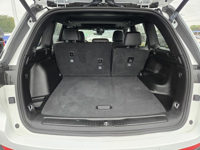 Used 2025 Jeep Grand Cherokee 4WD image 35