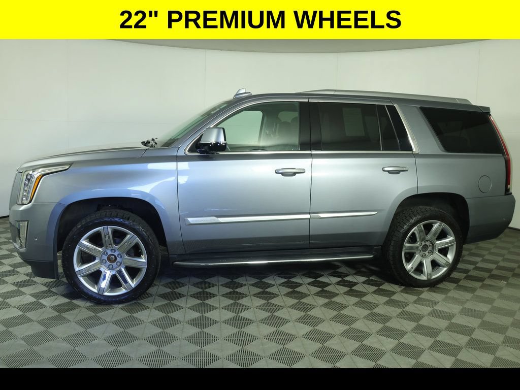 Used 2020 Cadillac Escalade Luxury AWD/4WD image 8