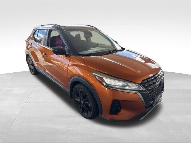 Used 2023 Nissan Kicks SR FWD image 1