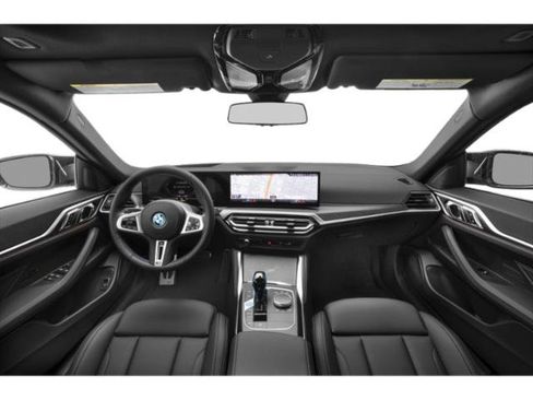 Used 2023 BMW i4 eDrive40 w/ M Sport Package image 8