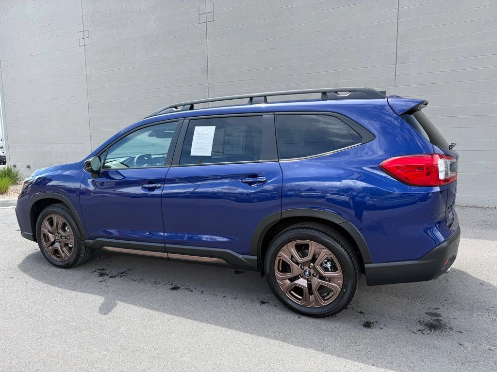 Used 2026 Subaru Ascent Limited Bronze AWD/4WD image 2